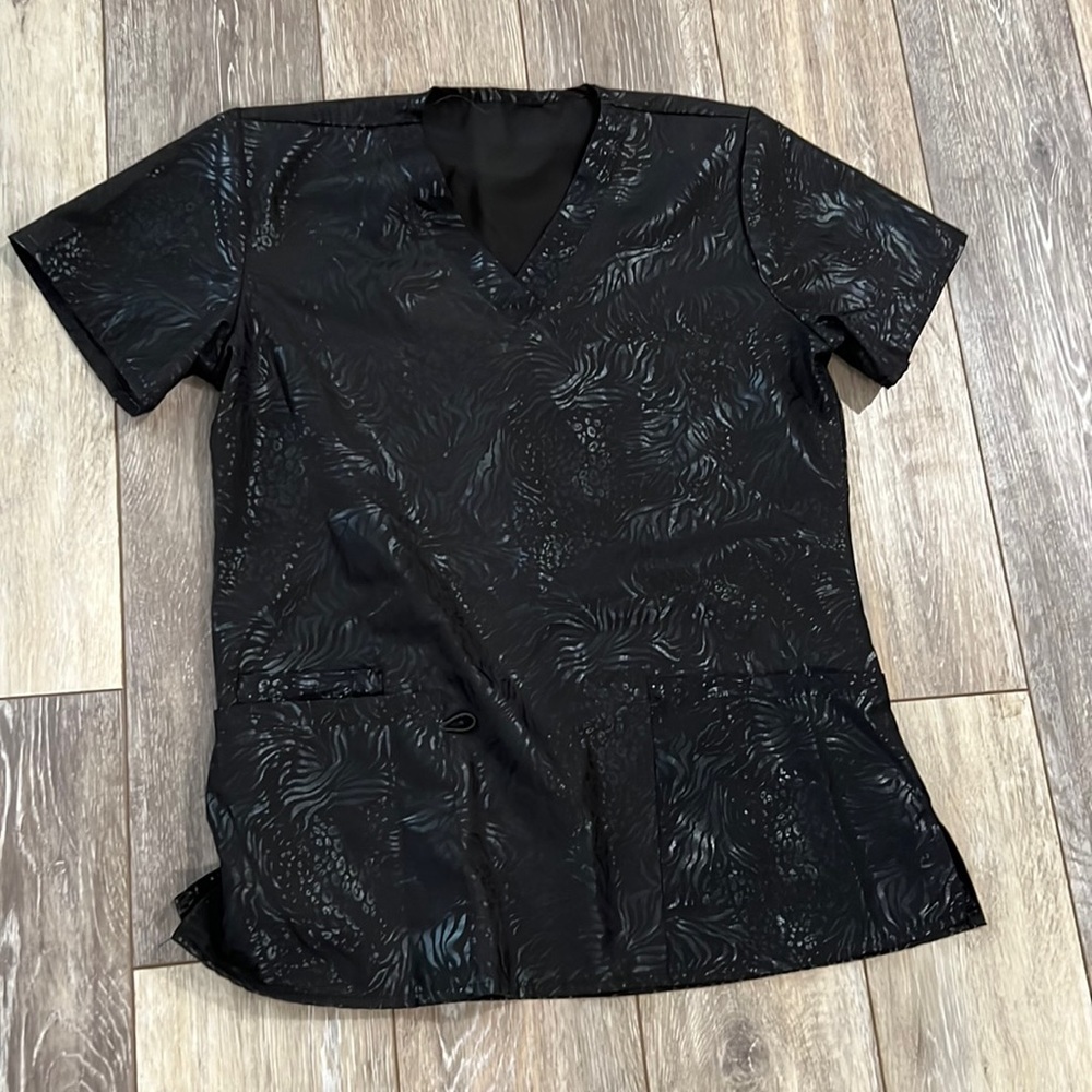 Zinnia black scrub top with zebra design